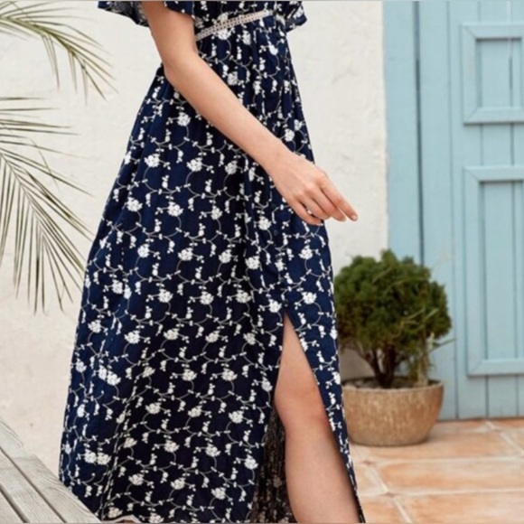 NWT Zara Embroidered Flutter Sleeve Button Down Midi Dresss Size Small - Picture 12 of 12